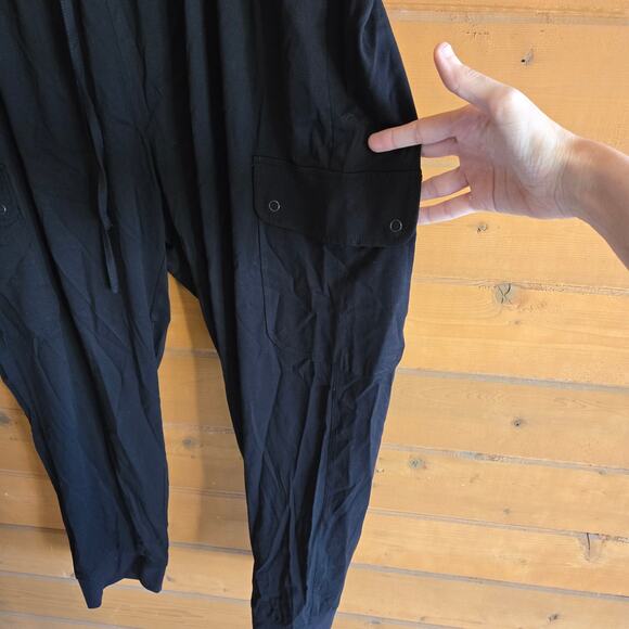 Torrid Pull-On Jogger Cargo High Rise Pant Black 3R Elastic Tie Waist Pocket - Picture 5 of 7